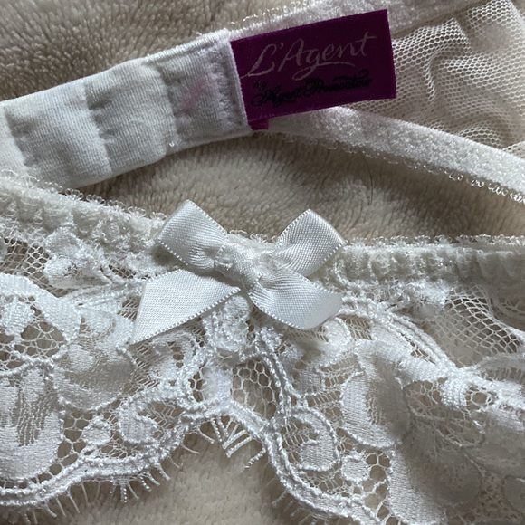 L'Agent by Agent Provocateur Women's Amalea Suspender White - Picture 2 of 5